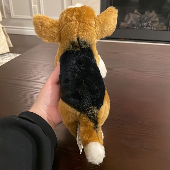 Russ Berrie Yomiko Classics Plush Brown Black & White Beagle Plush Toy Dog 12” - Picture 6 of 8